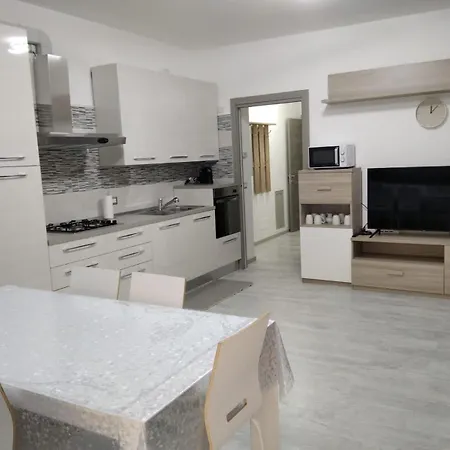 Family House Apartment Rionero in Vulture Exterior photo