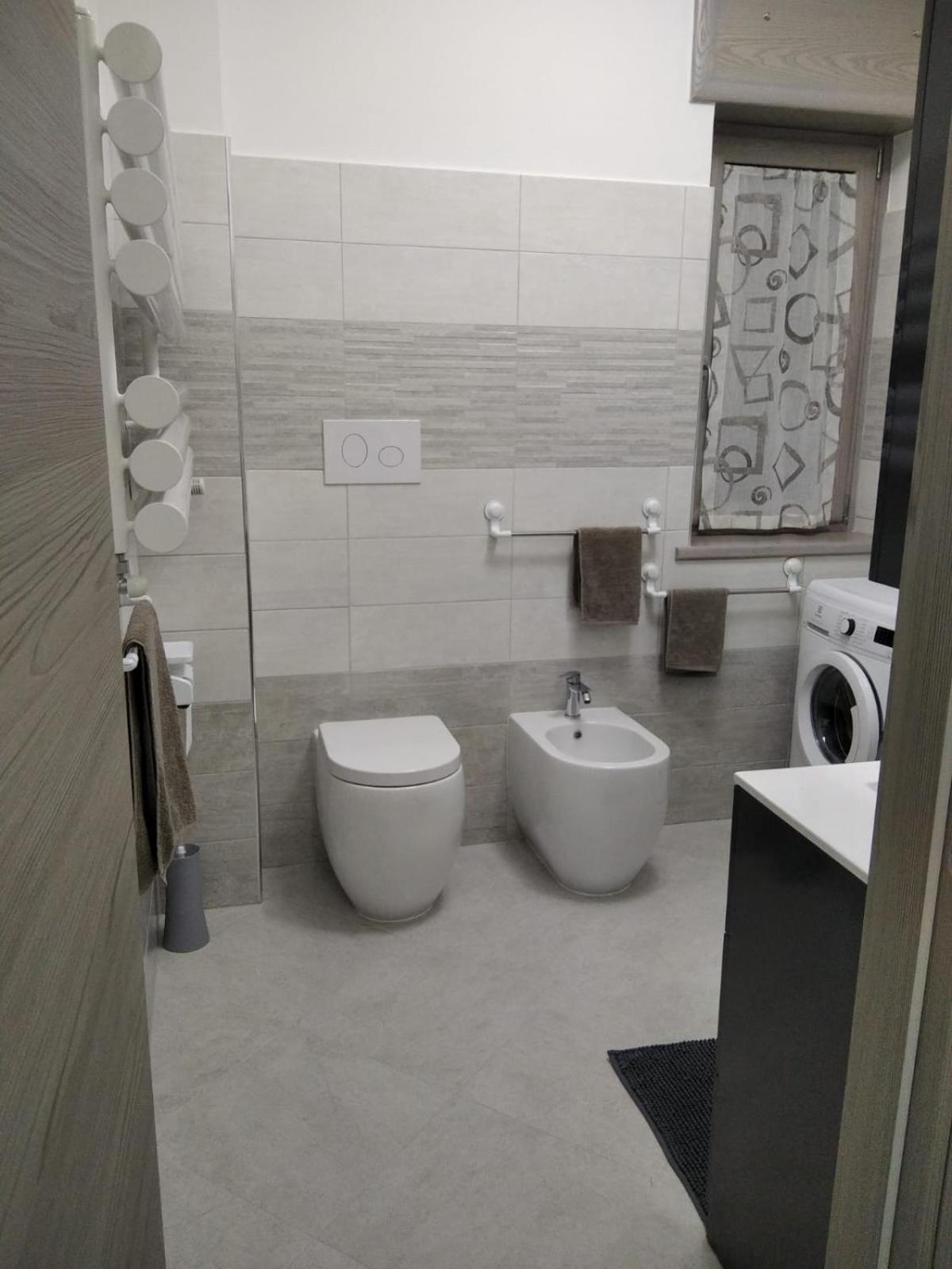 Apartment Family House *