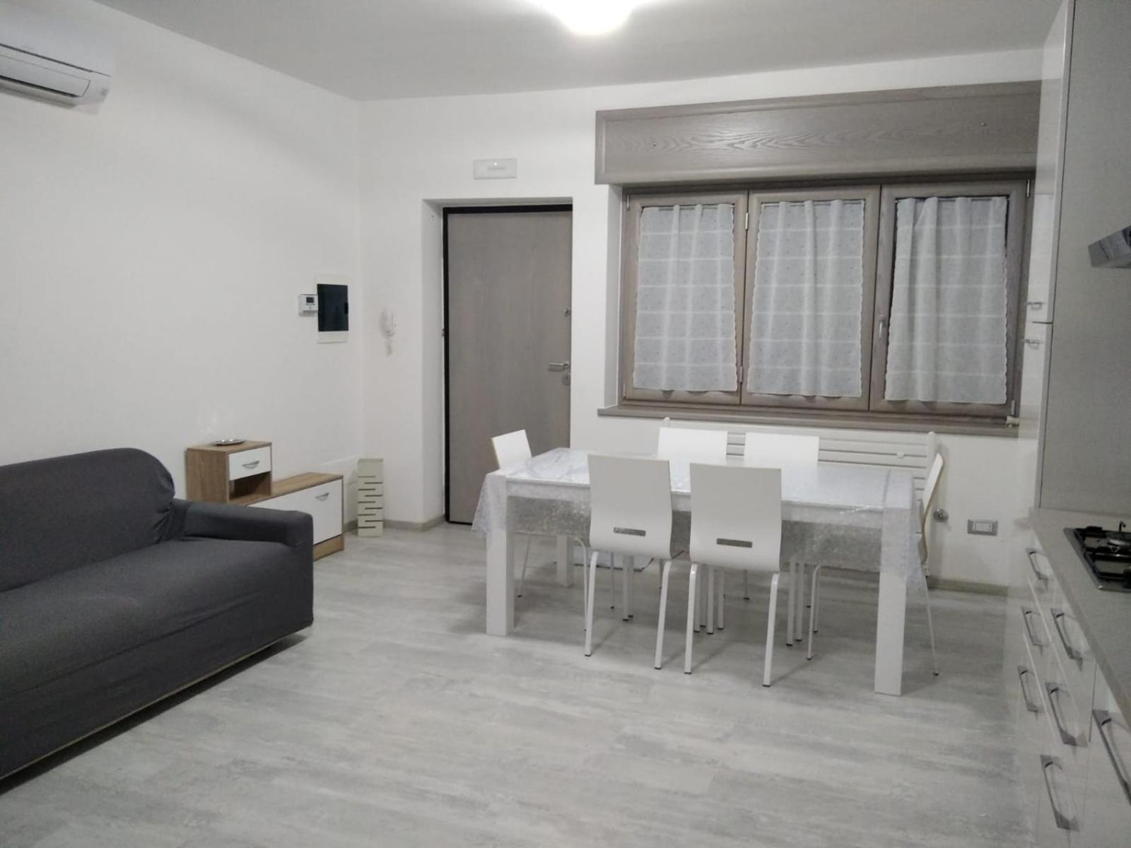 Apartment Family House *